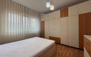 Apartament cu 3 camere decomandate, etaj intermediar, Ampoi 3 - Poză 6