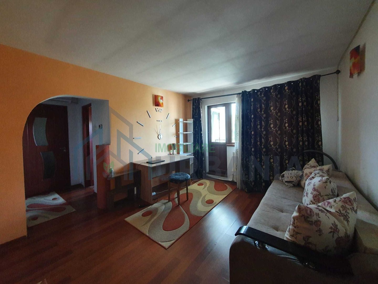Apartament 2 camere, Semidecomandat, Zona Podu Ros, Iași - Poză 1