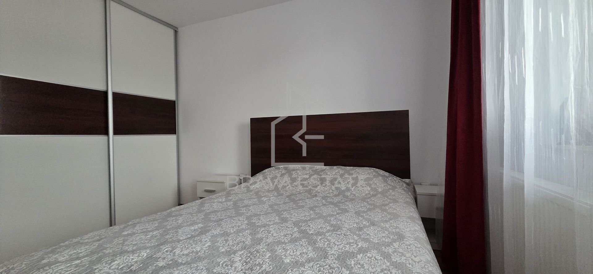 Apartament 3 camere, 61mp, 2 balcoane, parcare, strada Stejarului - Poză 4