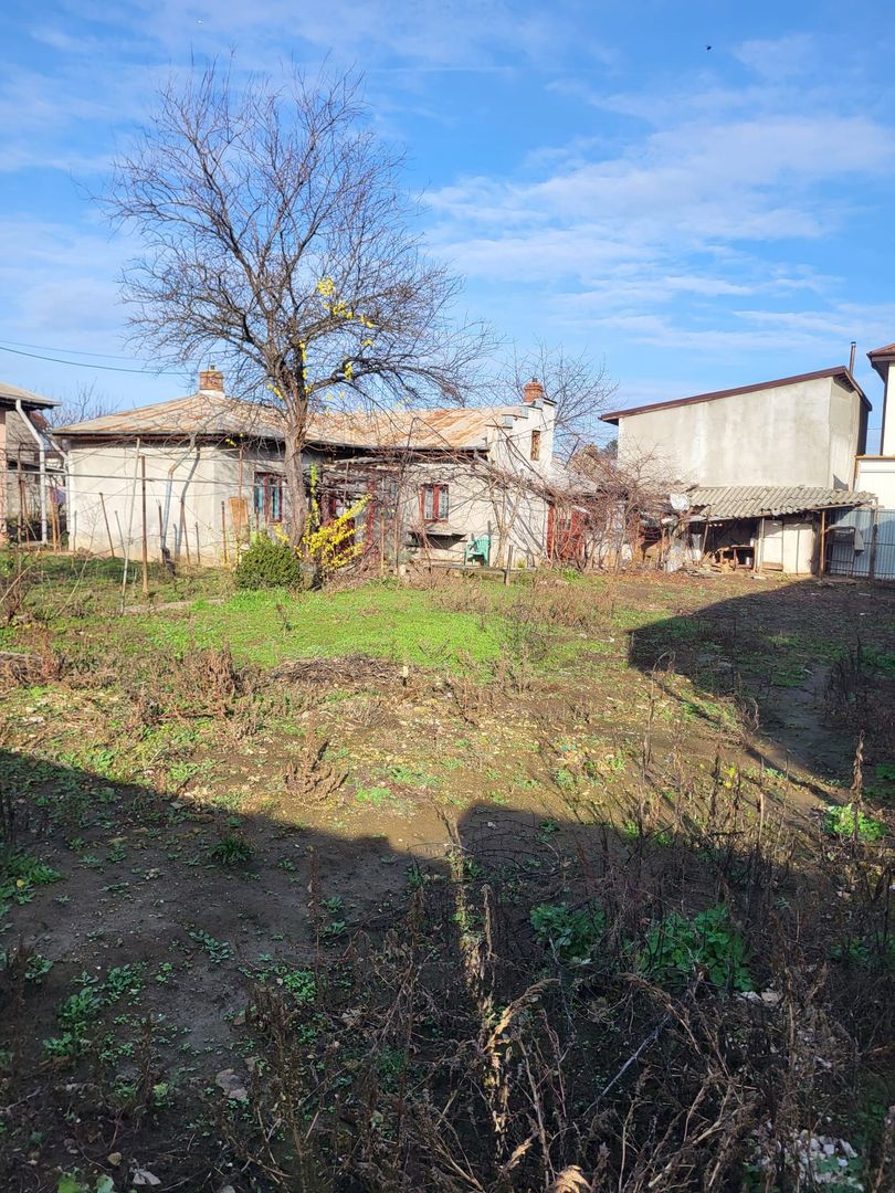 🏡 Casa  – Voluntari, Str. Târnava - Poză 2