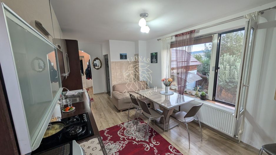 Casa 100 mp-teren 500 mp-panouri solare-anexa-foisor-Livezile - Poză 2