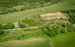 Teren extravilan în vecinătatea Mănăstirii Feredeu - Poză 7