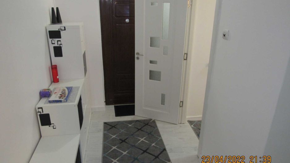 Apartament 3 camere ,  disponibil imediat, Metrou 1 Dec. 1918, Sect.3 - Poză 5