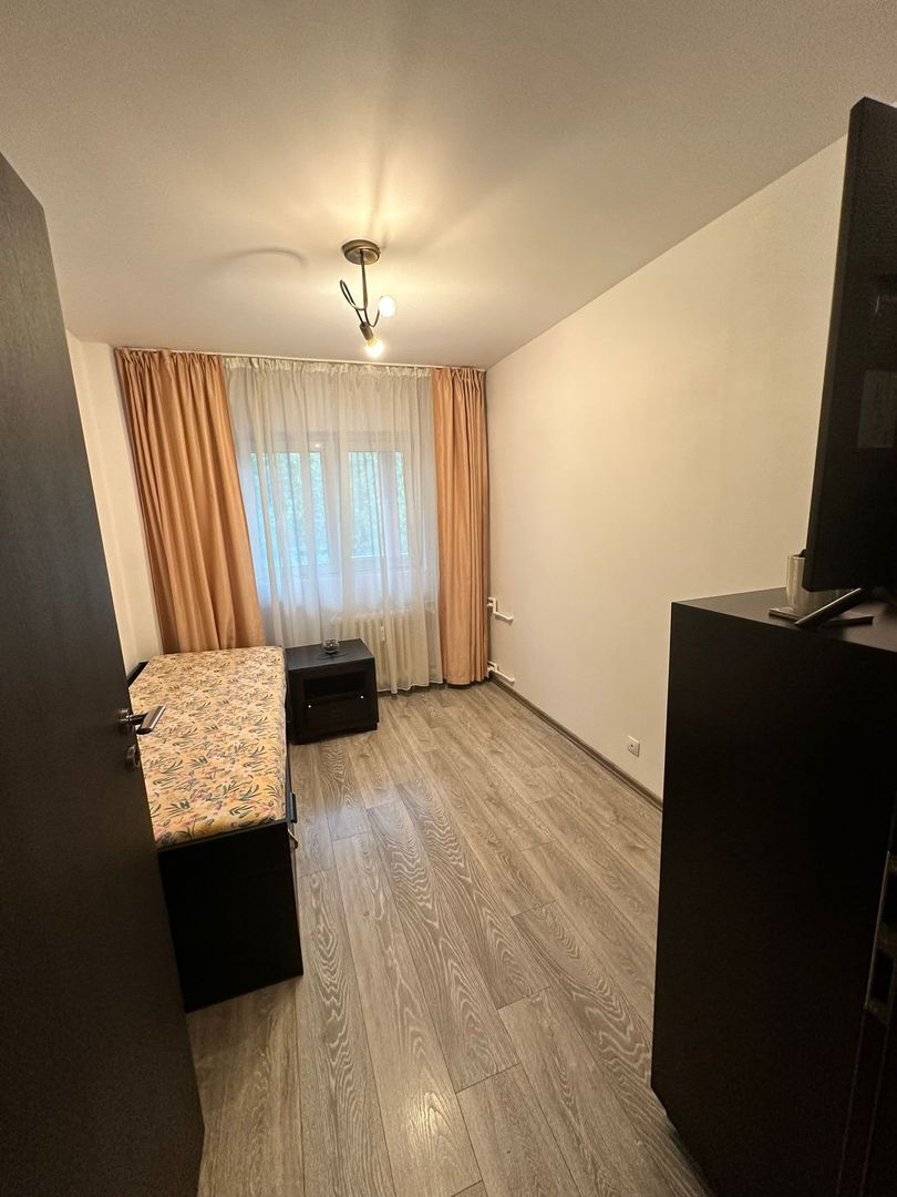 Apartament 3 camere Constantin Brancoveanu / Loc de parcare - Poză 3