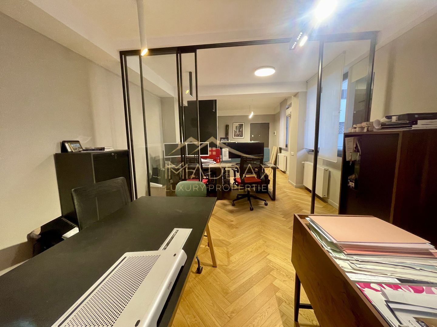 Duplex 3 camere//Birou***Showroom***DOMENII//PARTER+ Demisol - Poză 19