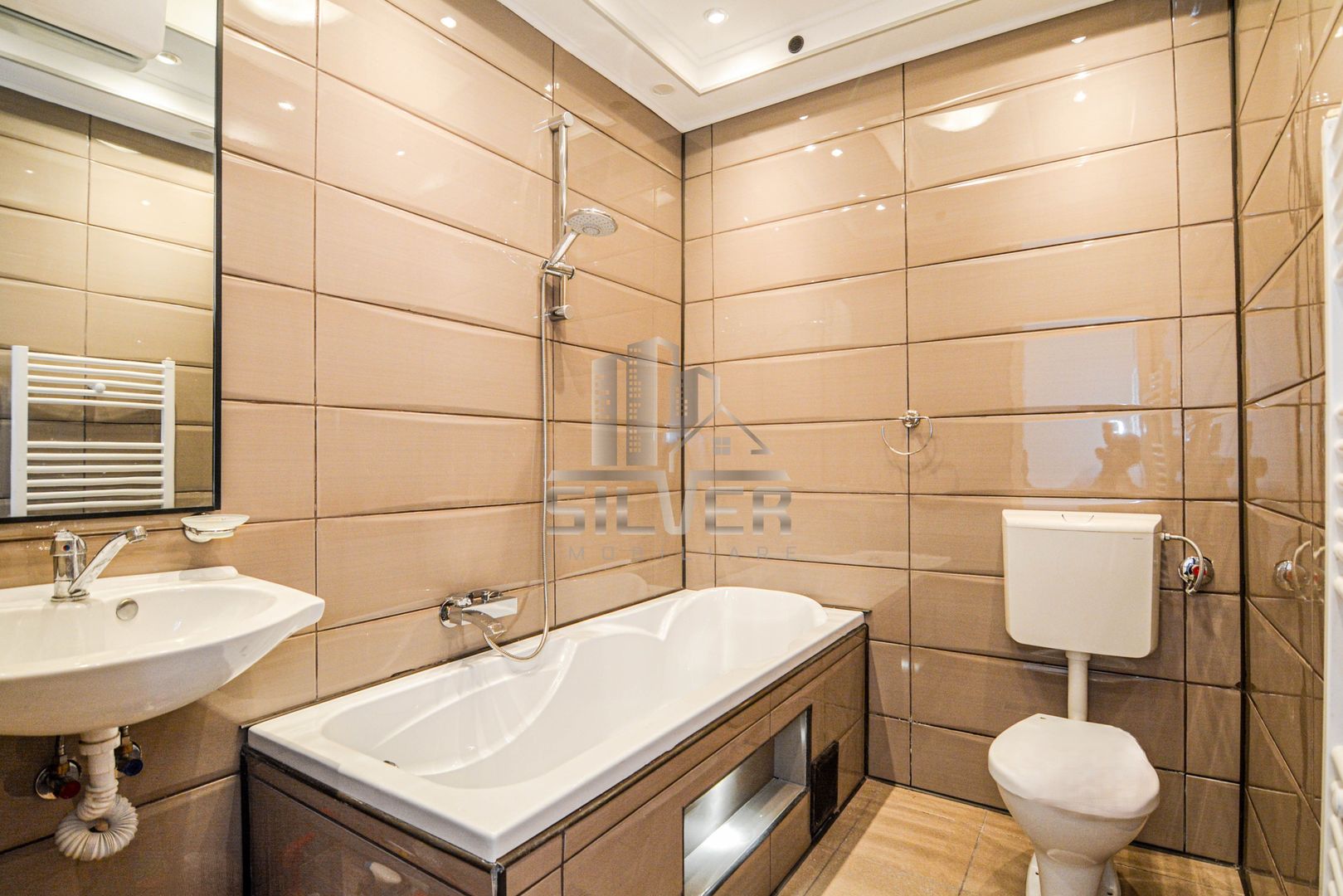 Apartament / Birou 2 camere decomandate in zona Centrala Cluj-Napoca - Poză 7