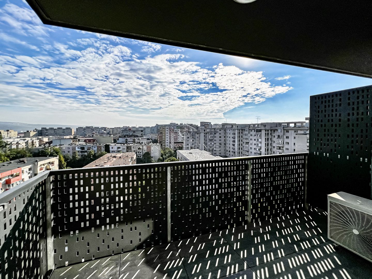 Apartament  3 camere , zona The Office, Avella Residence - Poză 16