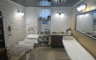 Spatiu comercial situat ultracentral, Pret 310.000 eur neg.comision 0% - Poză 11