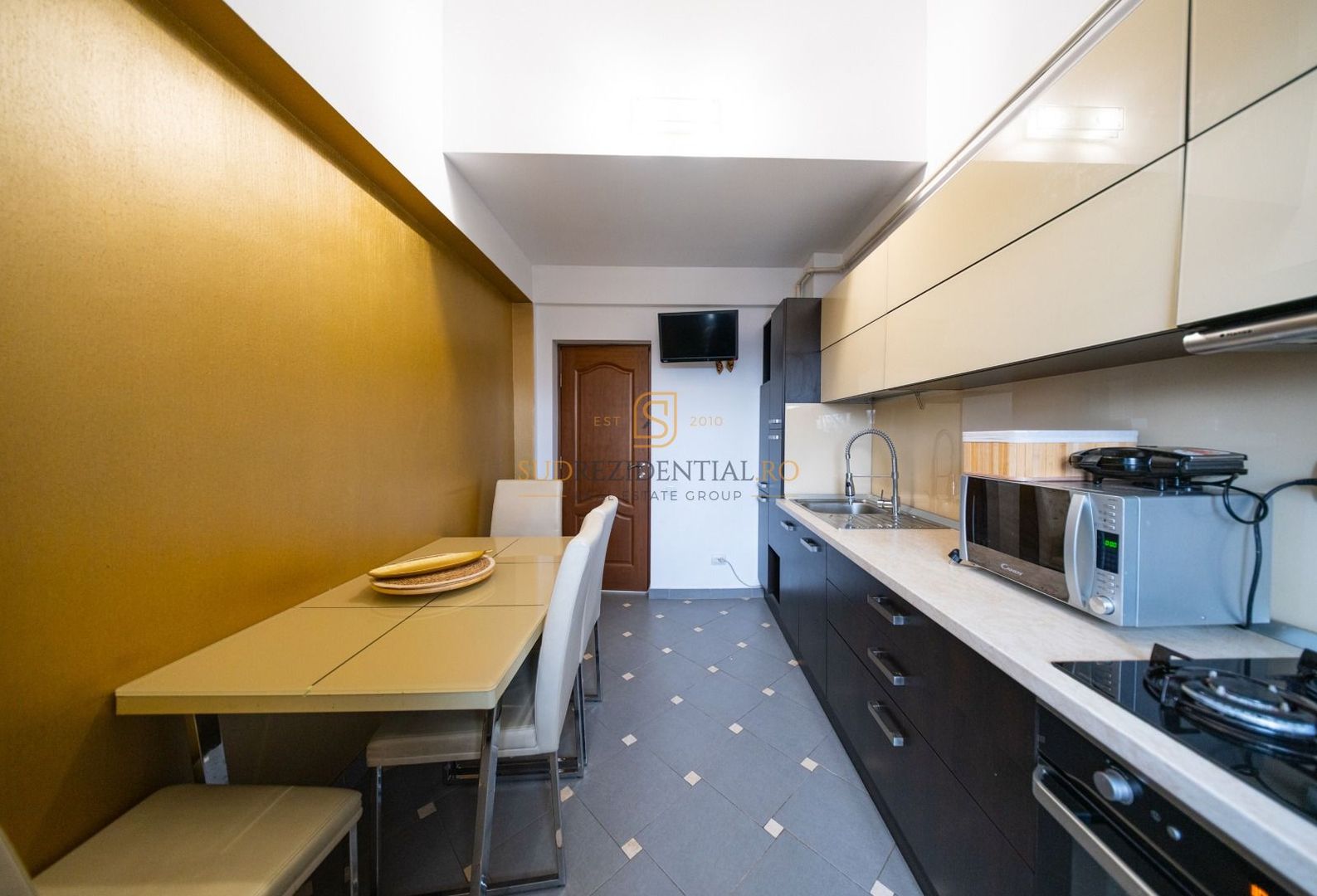 De închiriat apartament duplex 3 camere, 108 mp, complet mobilat - Poză 11