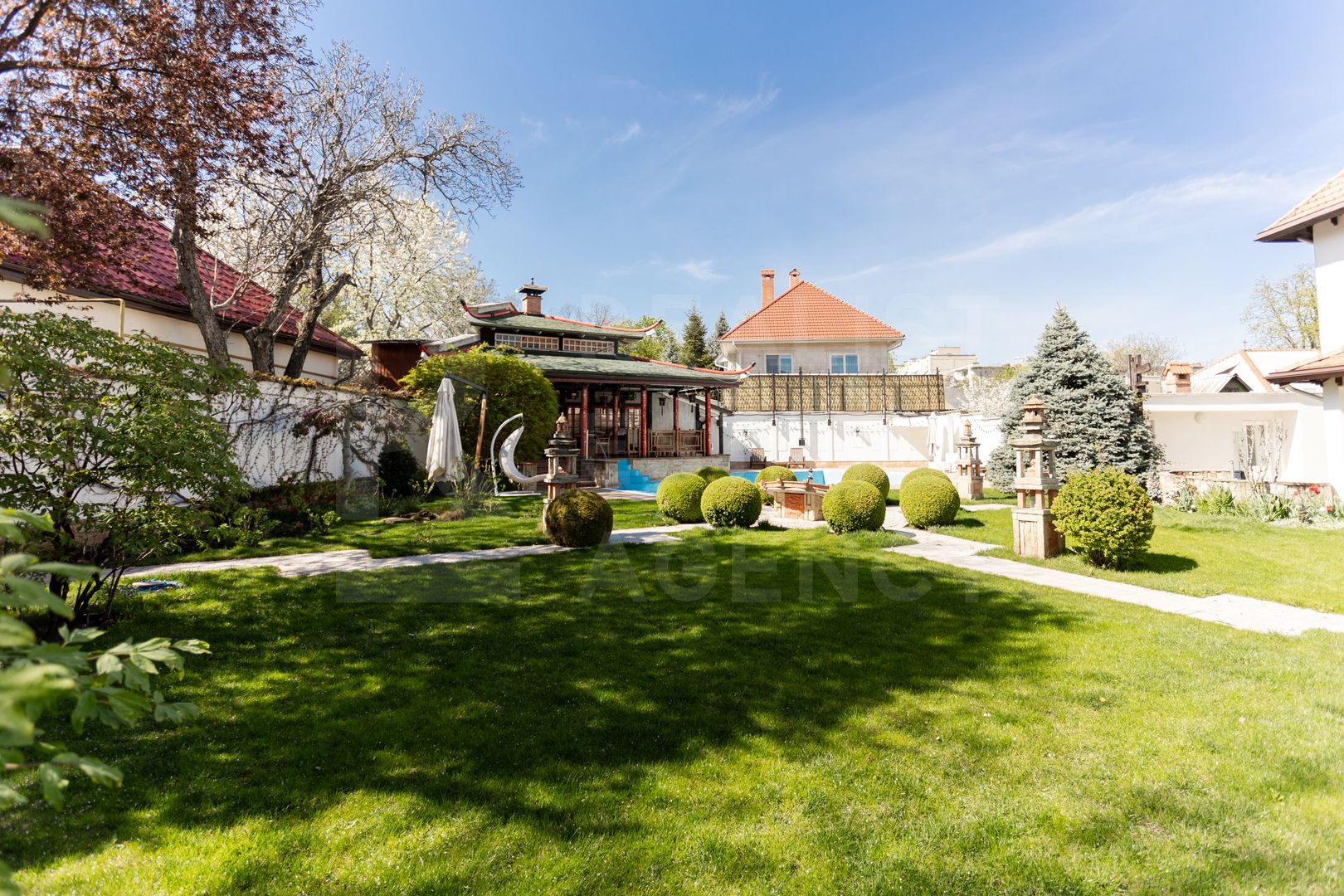 Chirie, casă, 3 nivele, 5 camere, strada Drumul Viilor, Telecentru - Poză 42