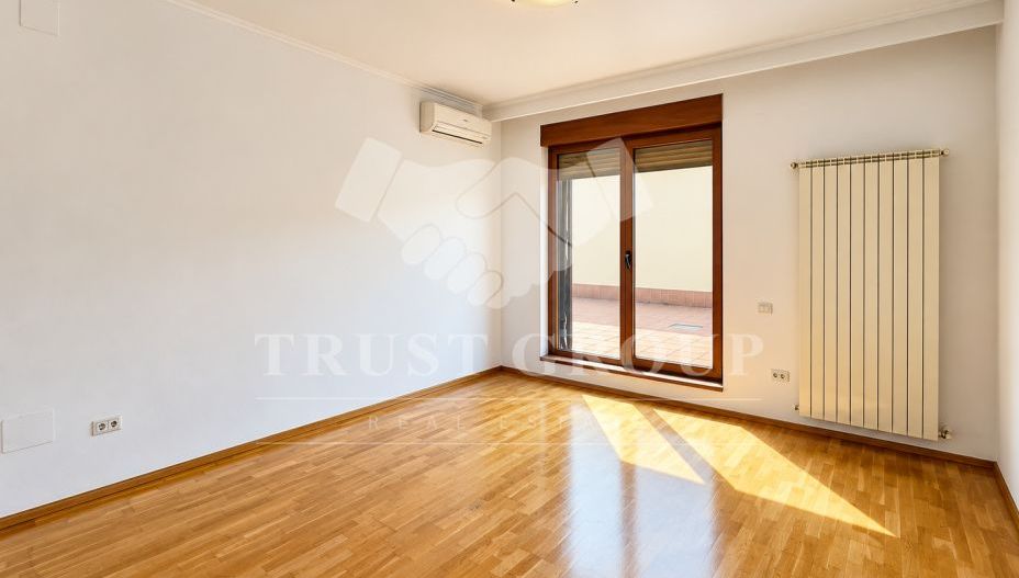 Penthouse 5 camere 287 mp | Terase 195 mp | lift privat | 2 Parcări - Poză 16