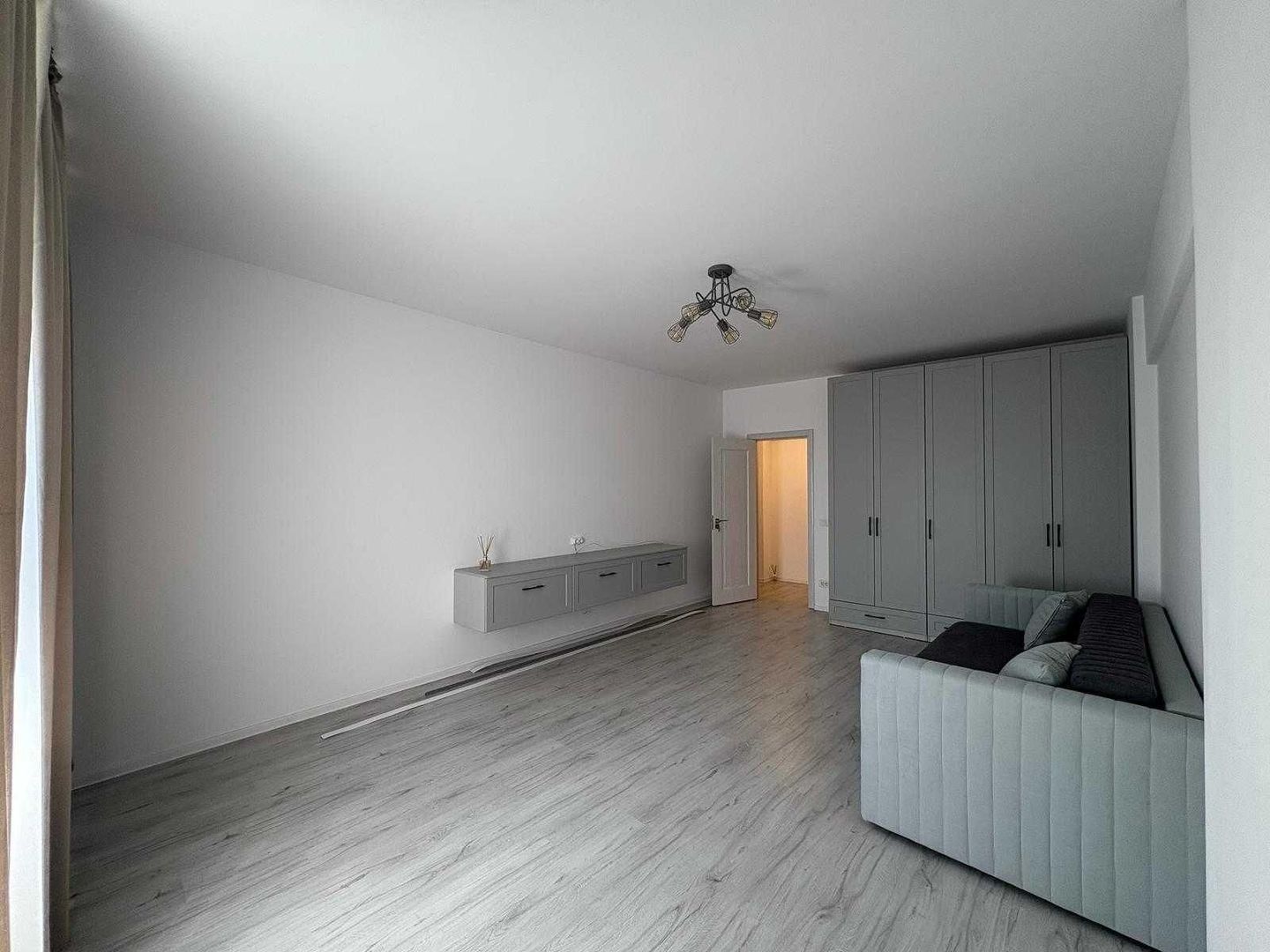 AP. 2 CAMERE BRANCOVEANU, LOC PARCARE, BLOC NOU, CENTRALA TERMICA - Poză 1