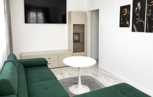 Apartament cu 3 camere in Complexul Studentesc