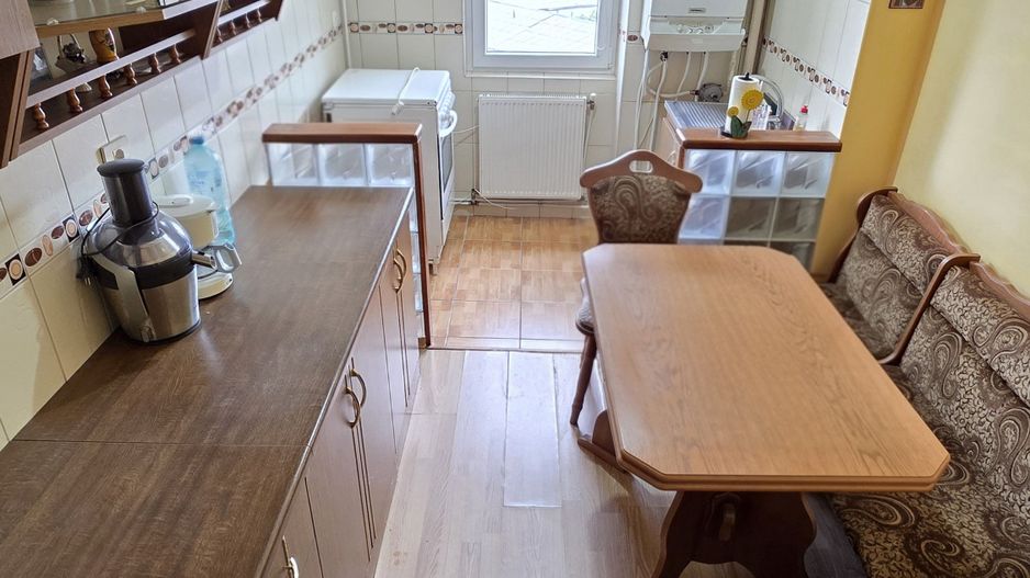 Apartament cu 3 camere, etaj 8, mobilat și utilat, zona GARĂ; - Poză 5