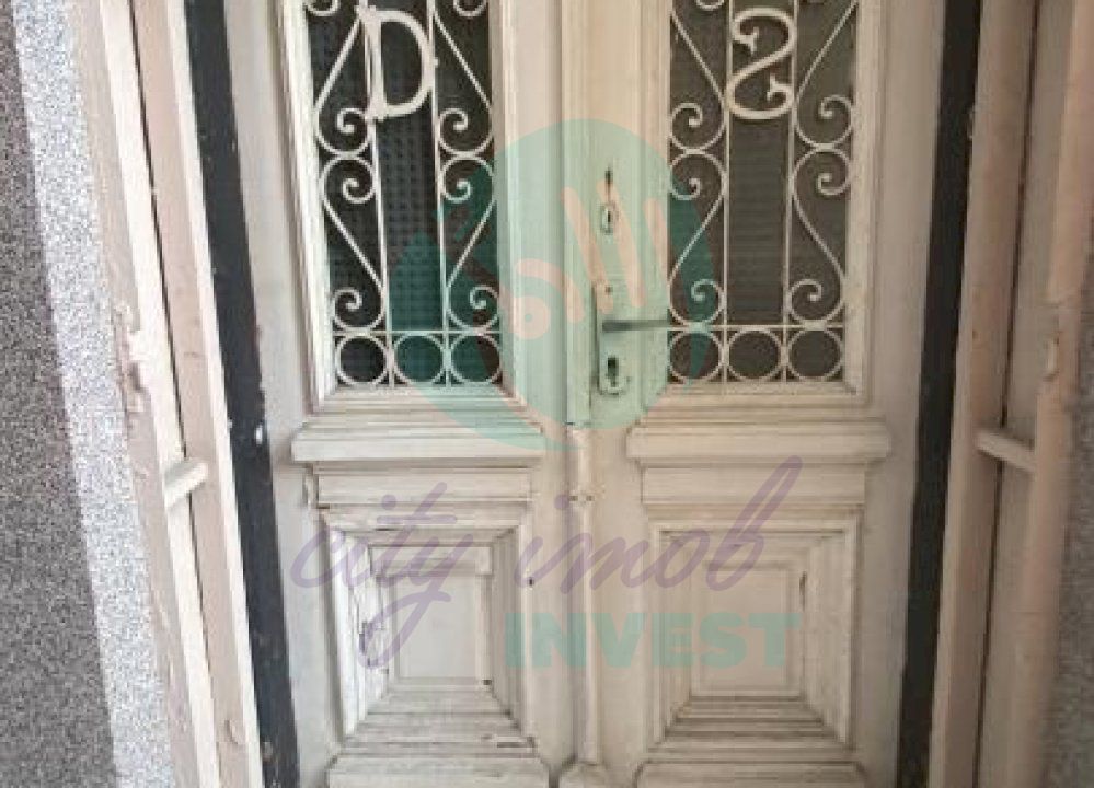 Casa renovata adiacent Dacia si Stefan cel Mare - Poză 12