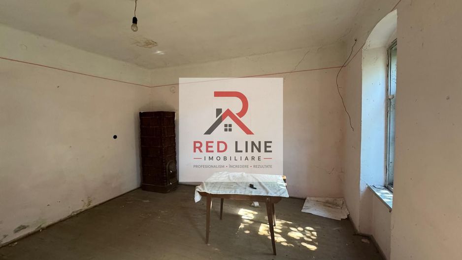 Casă individuală solidă din cărămidă 100 mp - B. Herculane - Poză 15