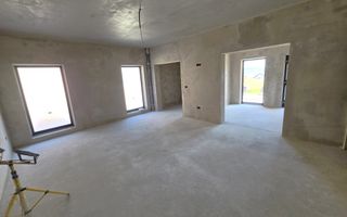 Duplex semifinisat, 4 camere,  250 mp teren, zona Schit - Poză 10