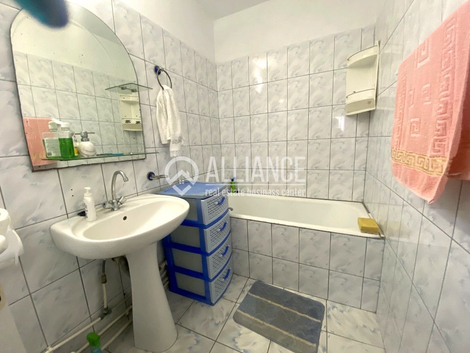 PALAZU MARE  CONSTANTA(COD 07) Casa P+1 etaj cu teren de 1400 mp - Poză 14