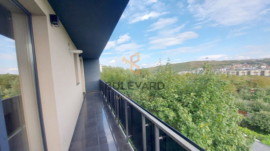 Apartament cu 2 camere decomandate+parcare subterana! - Poză 2