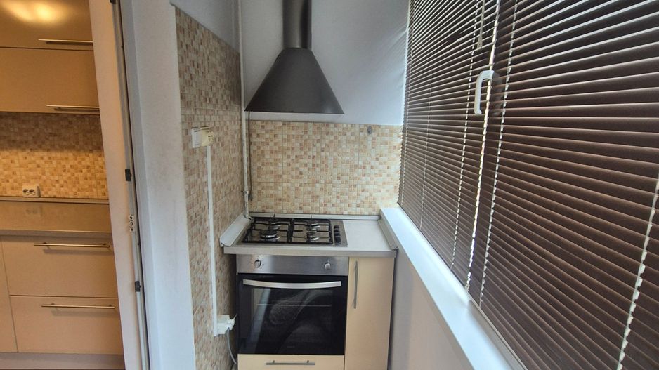 Închiriez apartament 2 camere Micro 4 - Poză 8