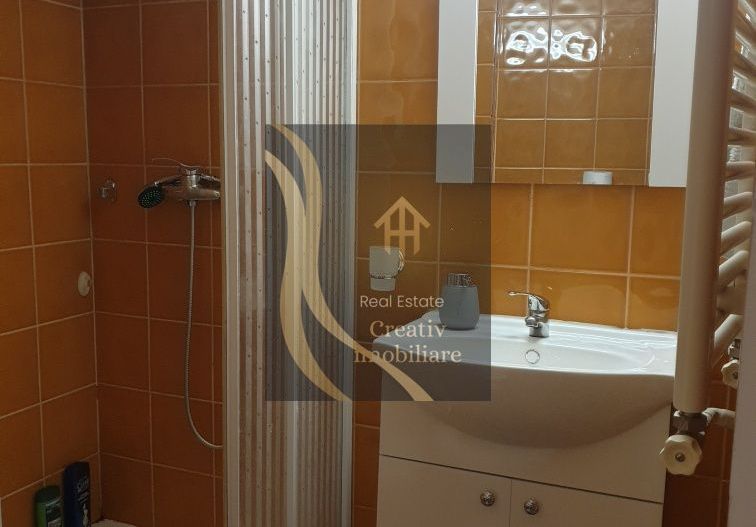 De vanzare apartament 2 camere - Poză 7