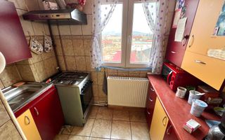 Apartament cu 2 Camere decomandat, mobilat-utilat, zona Carolina Mall - Poză 5