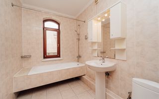 Casă premium de vânzare, mun. Chișinău, sect. Centru, str. Primar Carol Schmidt, 17. Exclusivitate. Comision 0% - Poză 4
