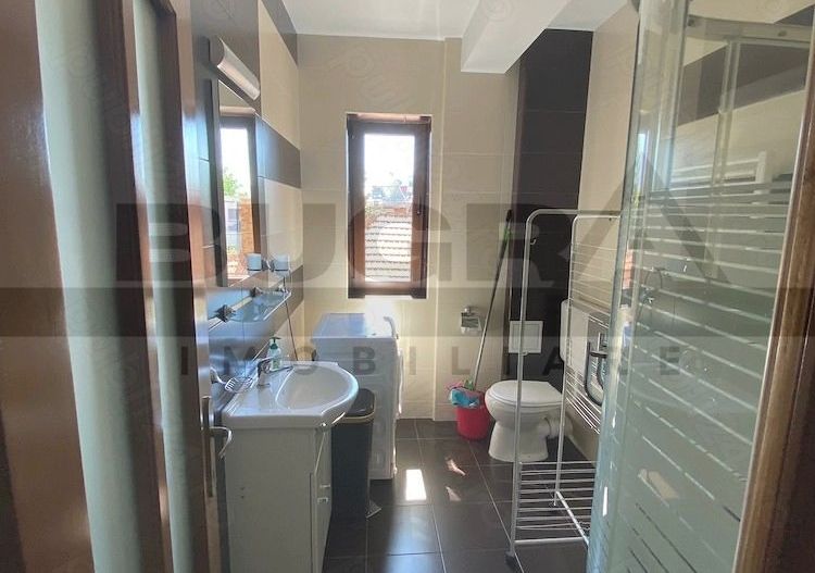 Apartament 2 camere, 50mp, balcon, parcare, zona Piata Cipariu - Poză 4