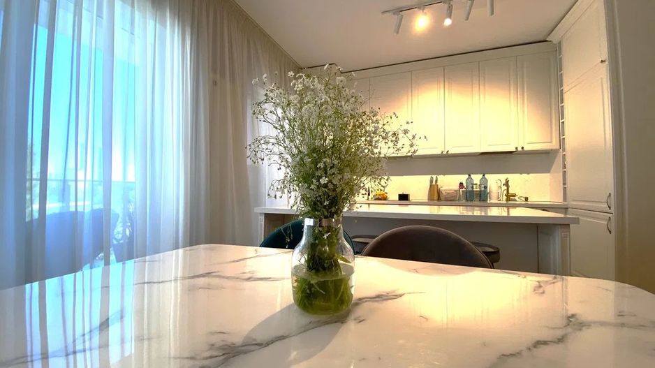 Apartament cu 4 camere  Fizicienilor - District - Poză 4