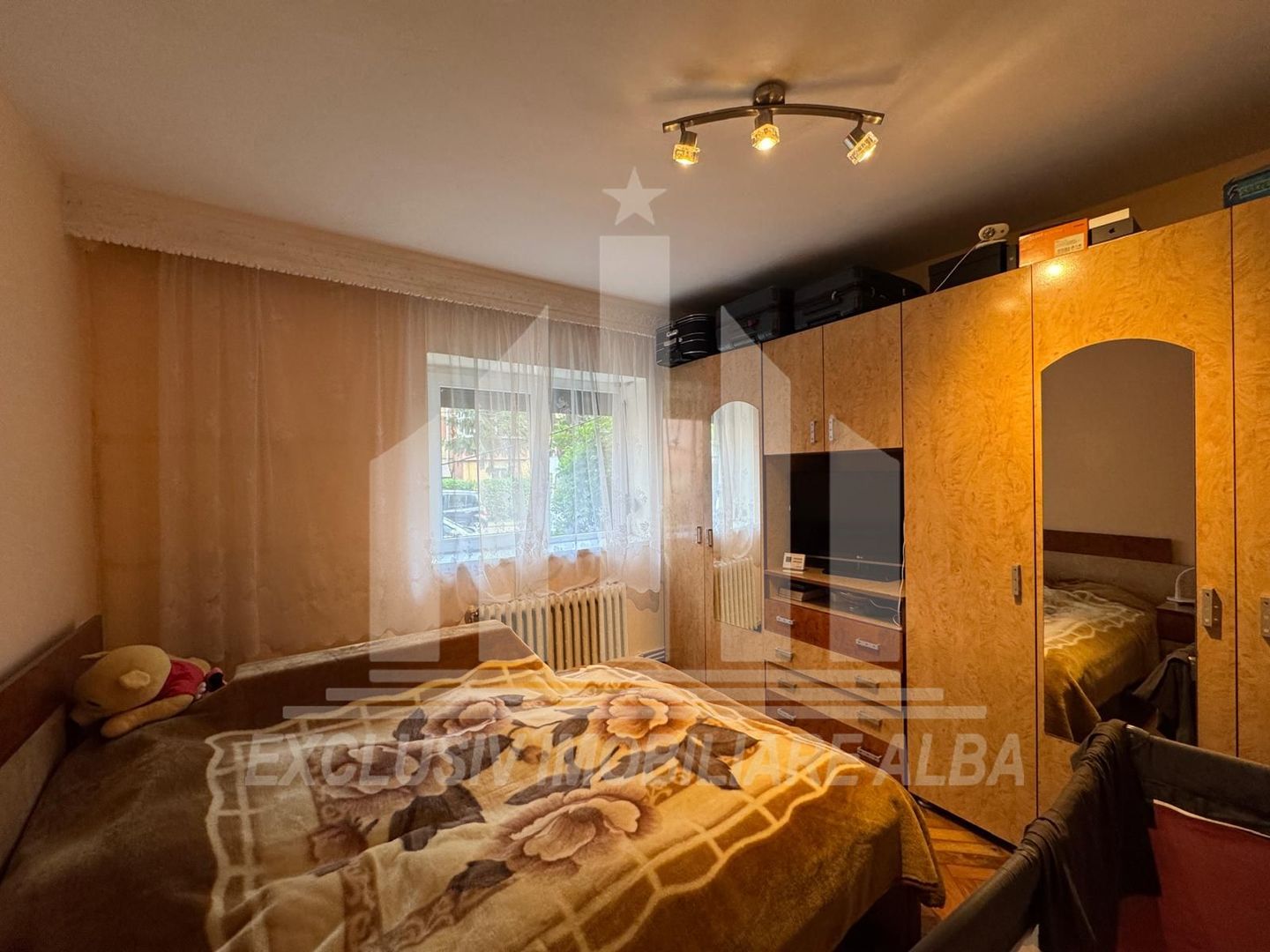 Apartament cu 3 camere | 2 bai | 64 mp | Parcare | Cetate - Mercur - Poză 7