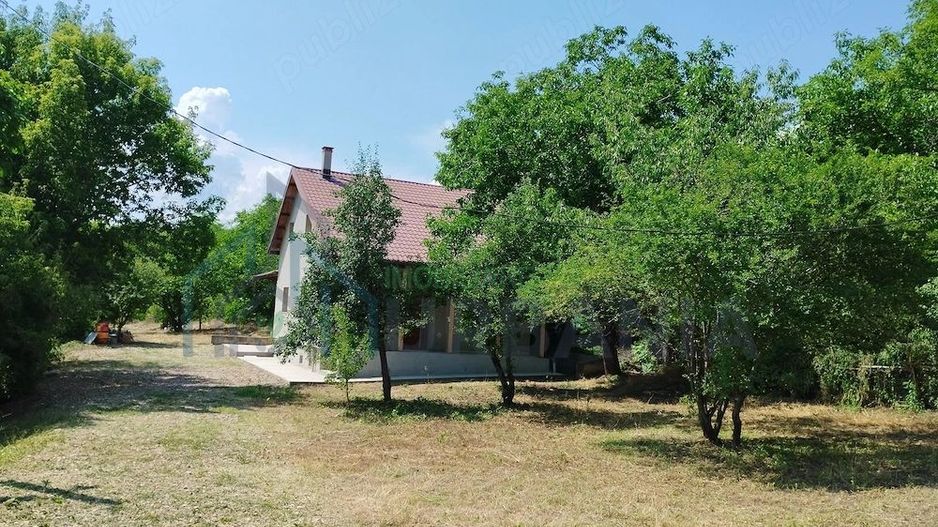 Casă de vânzare   106 mp utili, teren 2700 mp   capăt Copou, Iași - Poză 8