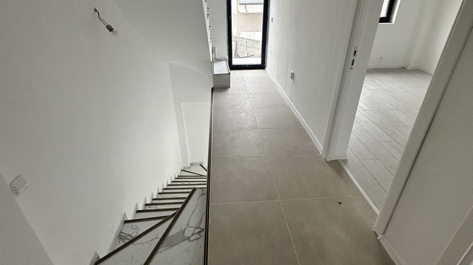 CASA INSIRUITA 5 CAMERE - BRAGADIRU, TOATE UTILITATILE, COMISION 0% - Poză 11