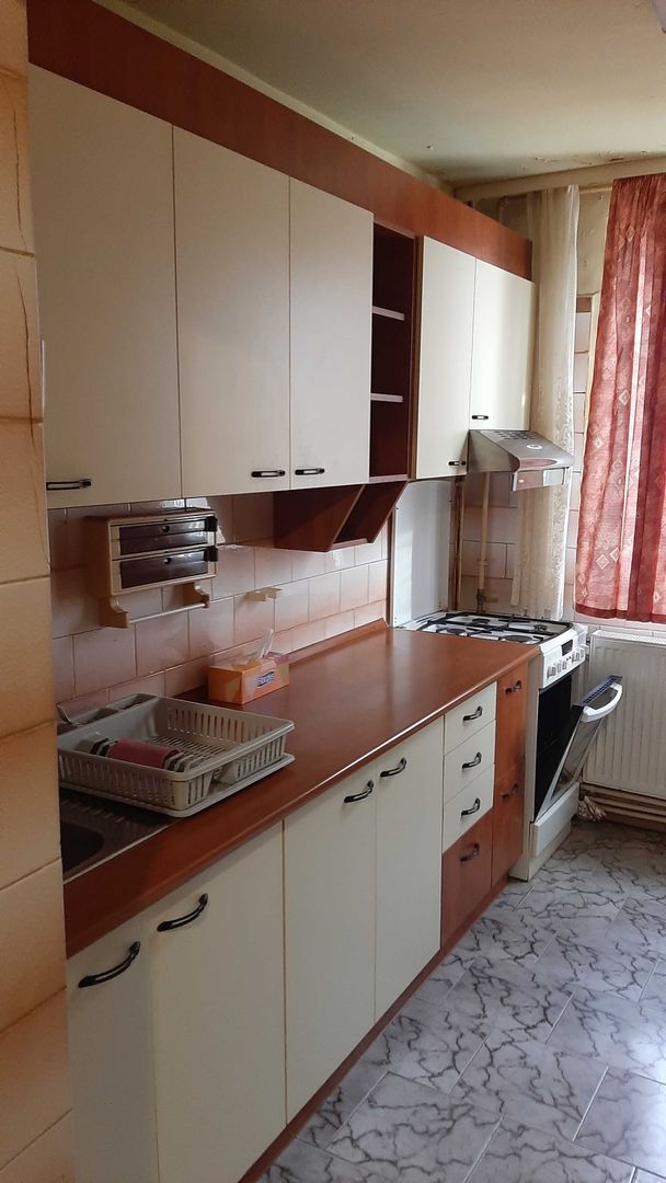 Apartament decomandat cu 3 camere confort 1 sect.4 Aparatorii Patriei - Poză 5