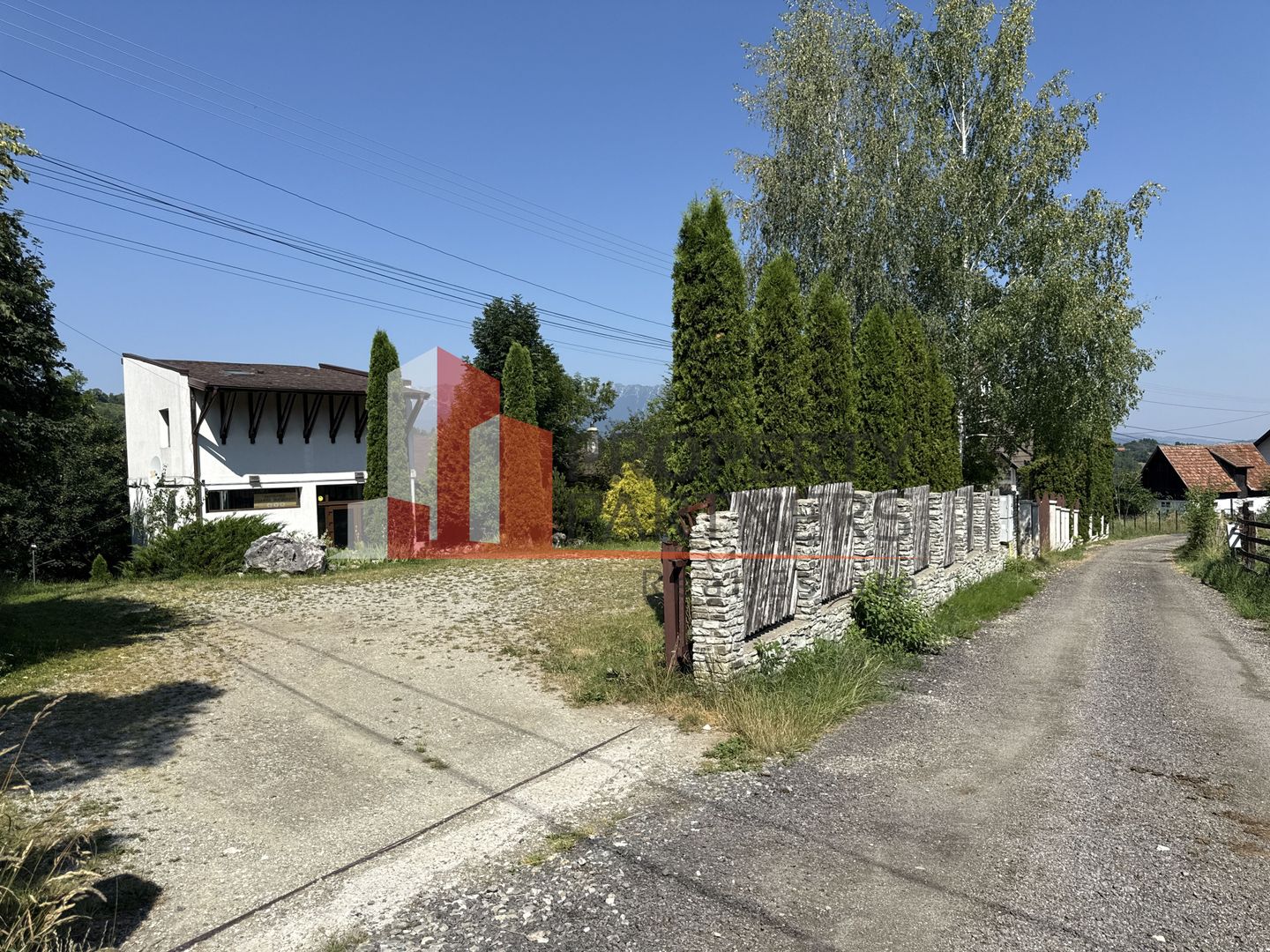 Pensiune  în Bran, sat Poarta – Afacere la cheie, locație premium - Poză 4