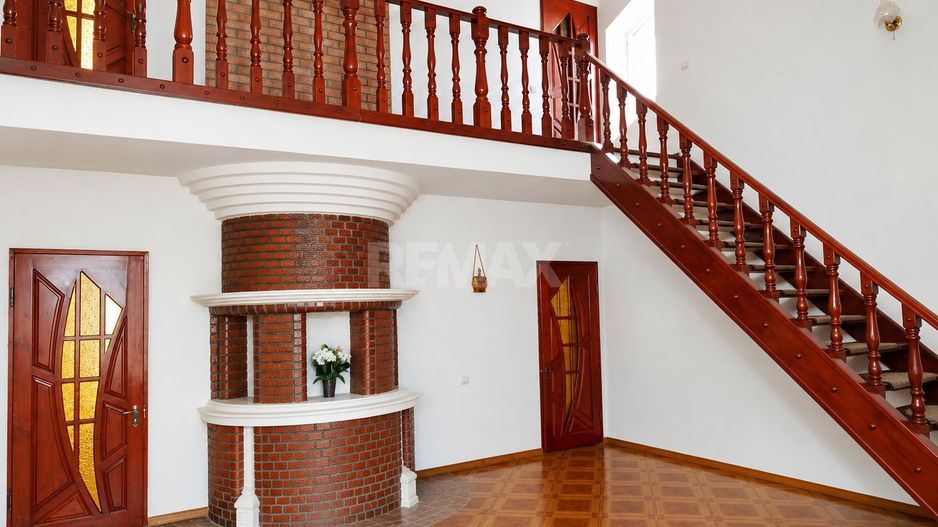 Casă spațioasă cu 2 niveluri | 273 m² Suprafață Totală | 12 ari | 3 dormitoare + living | Anenii Noi – Ruseni - Poză 6