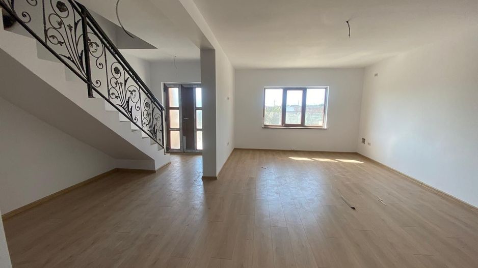 Casa P+1 Tip Duplex de vanzare  120 mp An 2023  Constanta Comuna Lumina - Poză 12