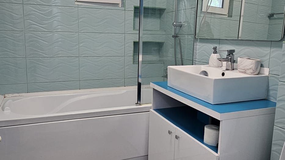 Inchiriez apartament 3 camere – Tiglina 3, etaj 1, mobilat si utilat - Poză 6