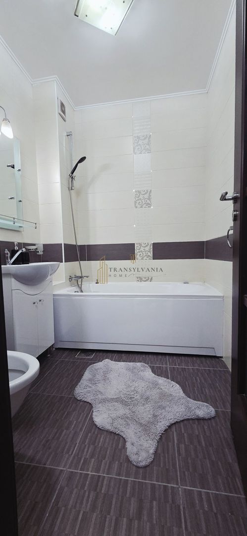 Apartament 3 camere de închiriat – zonă centrală - Poză 5