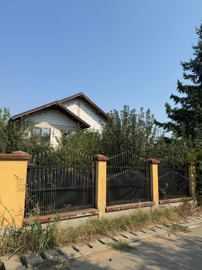 Casa P+1+ Pod,teren 1.088 mp,Vanatorii Mari-Giurgiu, acces rapid A1 ,Comision 0% - Poză 1