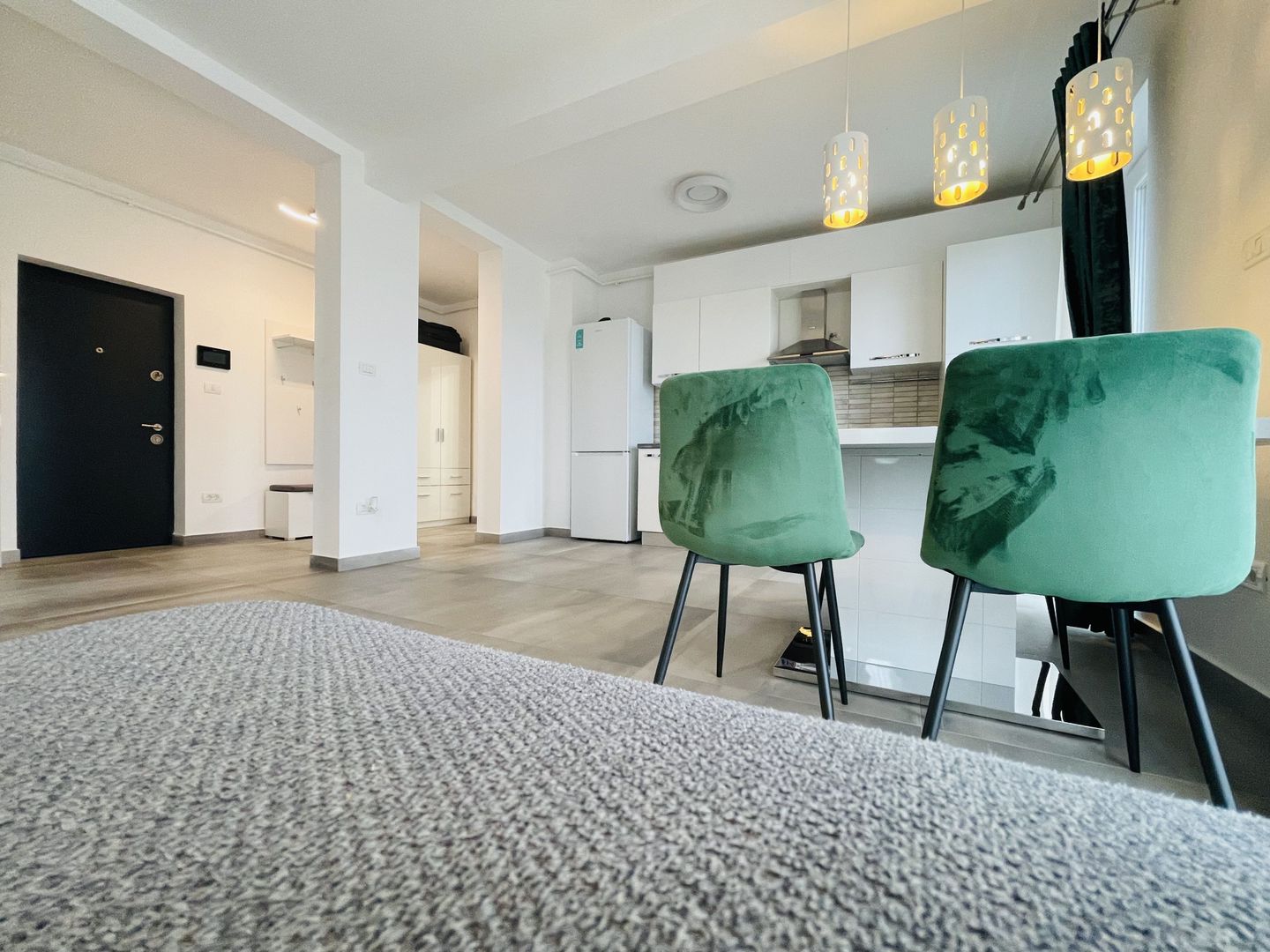 INCHIRIAT - Apartament 2 camere, 55 mp | Terasa 11 mp | Parcare - Poză 2