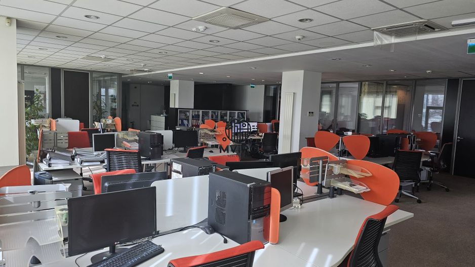 Clădire de Birouri și Spații Comerciale – Zona Ultracentrală - Poză 1