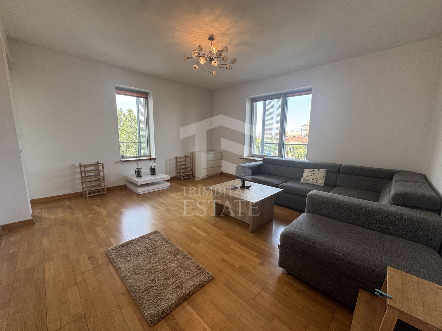 3 Camere Asmitha Gardens 100 mp Metrou 7 m PET FRIENDLY Etaj 2 - Poză 1
