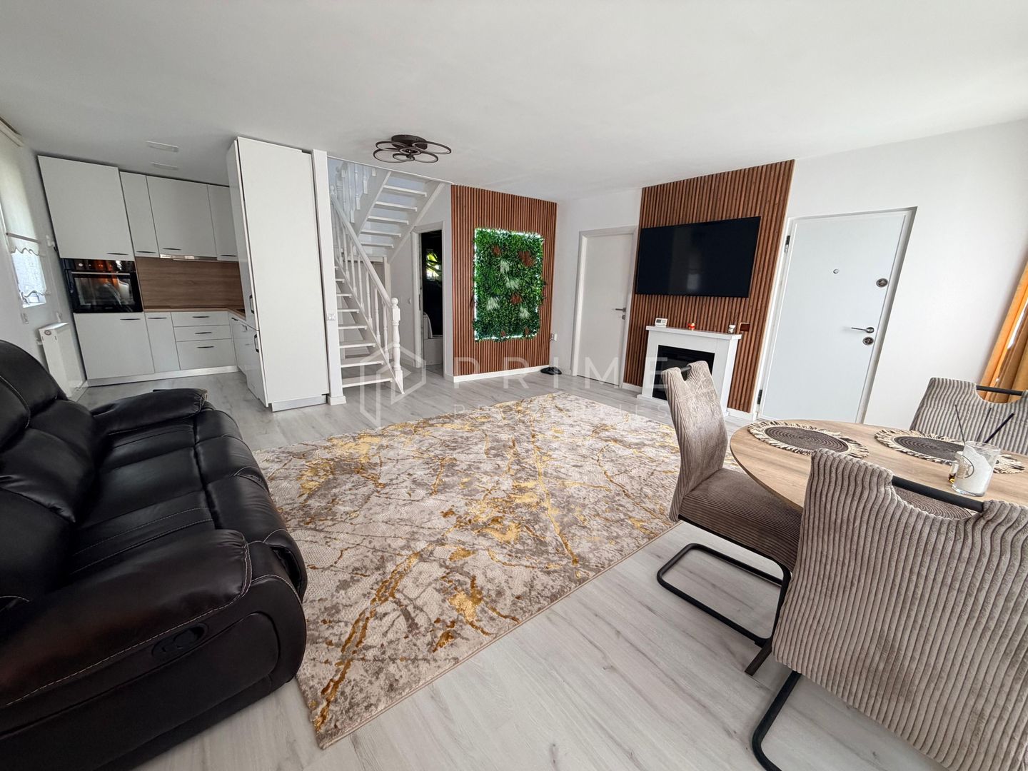 Casă individuală la 1 km de Târgu Mureș | 110 mp | Garaj | Terasă mare - Poză 8
