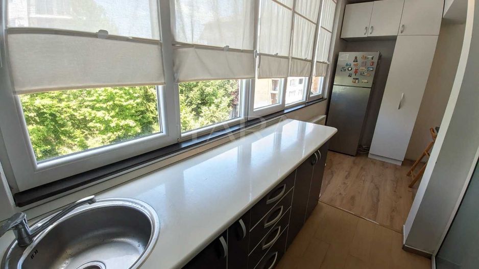 Apartament cu 2 camere, 2 băi, parcare, lângă Pădurea Făget. - Poză 3