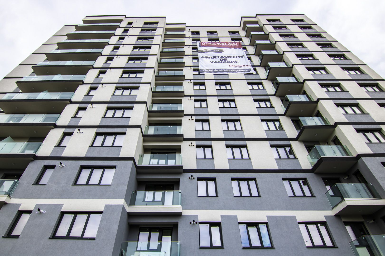 2 camere cu CENTRALA PROPRIE, COMISION 0%, MUTARE RAPIDA, NOU, etaj intermediar - Poză 4