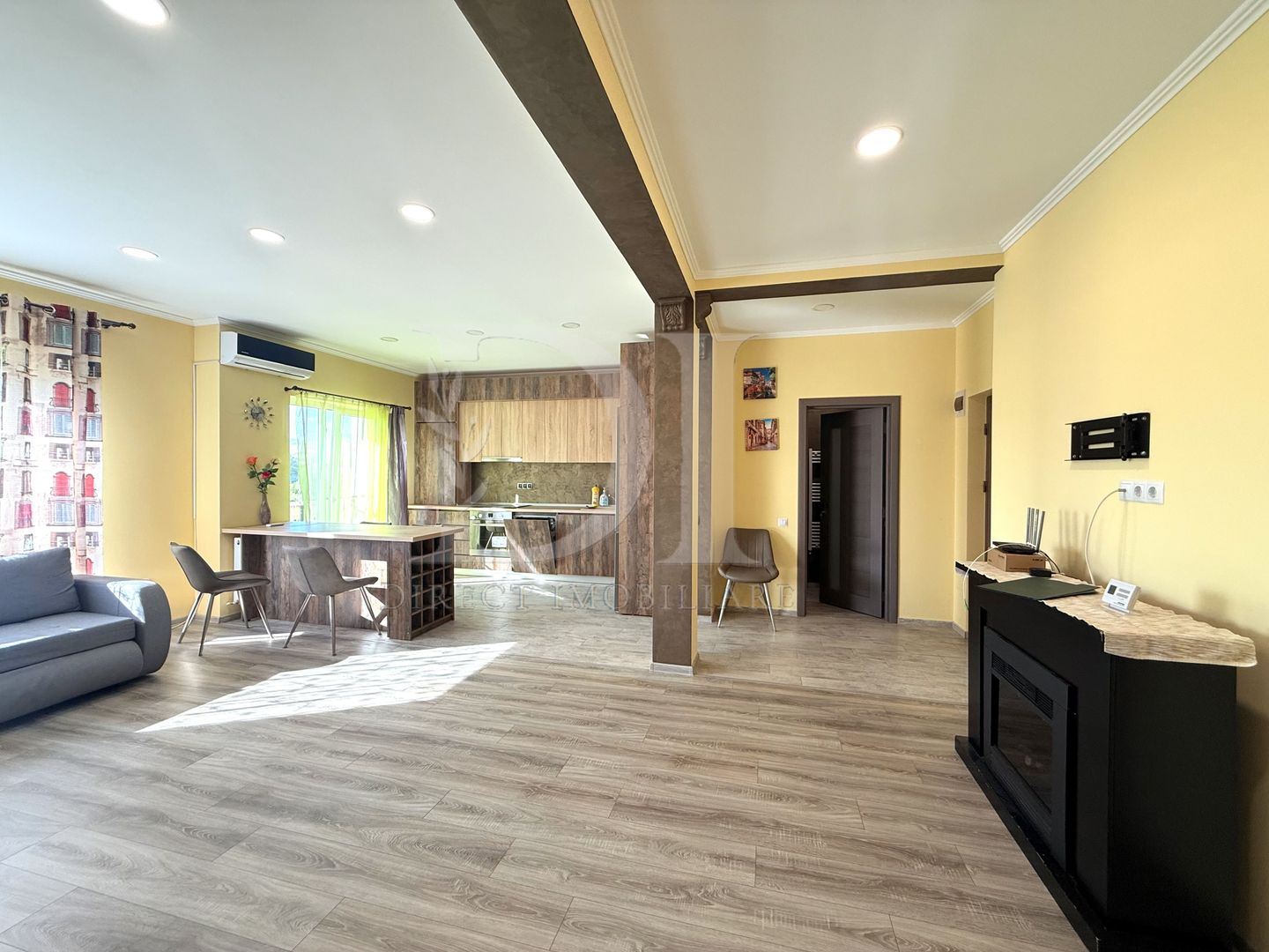 Apartament 80 mp | mobilat , utilat | Zona Terra - Poză 1