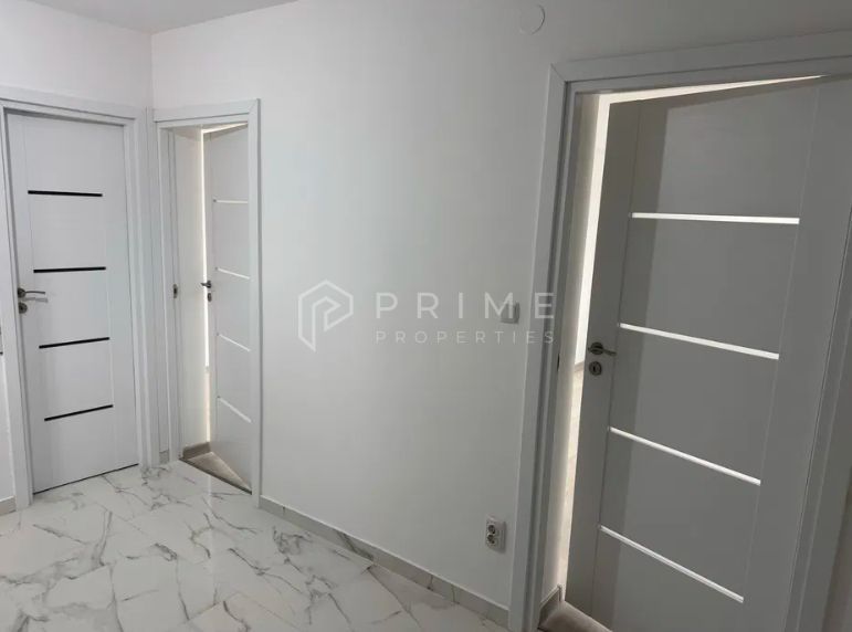 Apartament 2 camere, complet renovat – zonă centrală - Poză 2