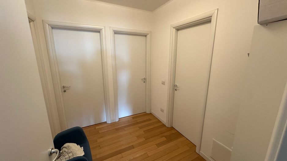 Birouri , cladire noua, zona centrala - Poză 12