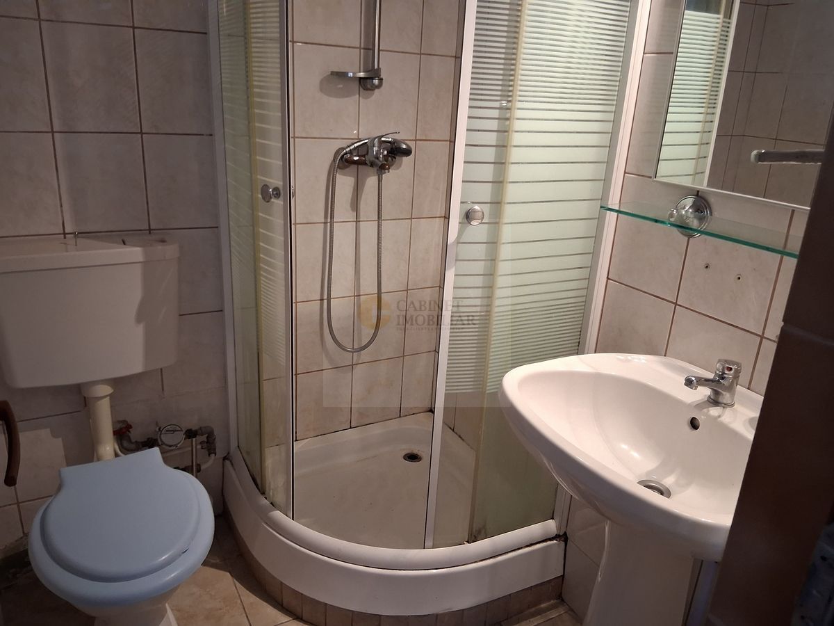 Garsoniera  Piata Victoriei | Etaj superior - Poză 3