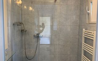 CENTRAL, în inima Clujului - renovat, ideal pentru locuit sau investiție! - Poză 4